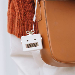 Mini Retro Robot Bluetooth Speaker with Microphone